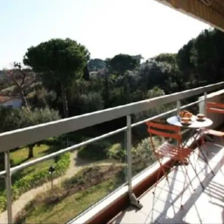 One Bedroom Flat In The Centre Of Cap D'antibes 公寓